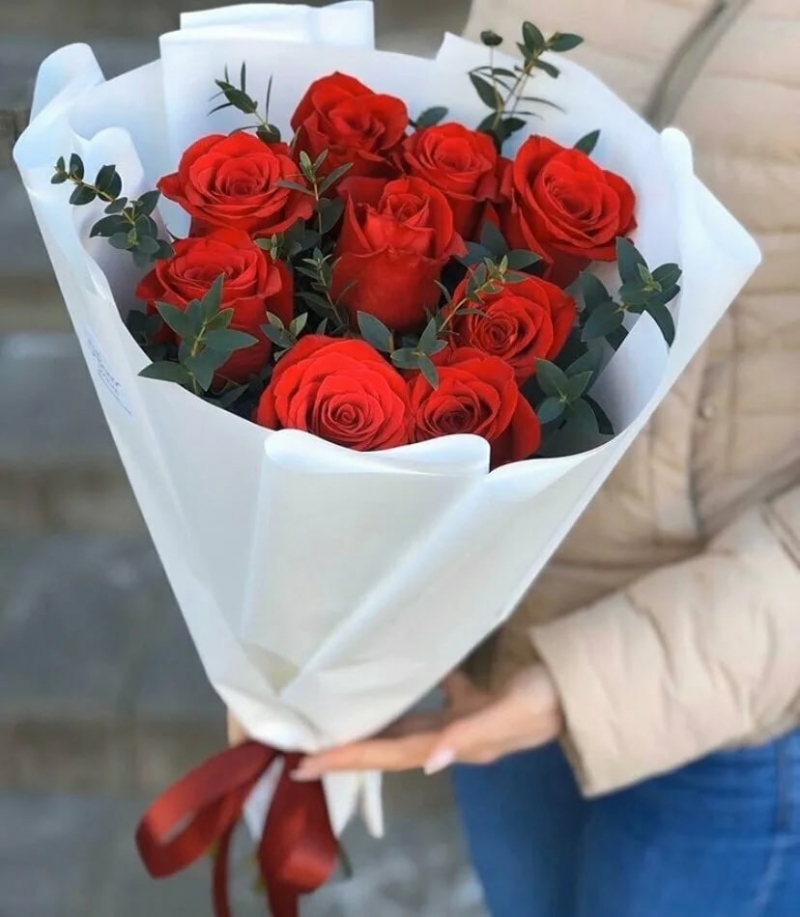 Цветы и букеты с доставкой в Кирове
